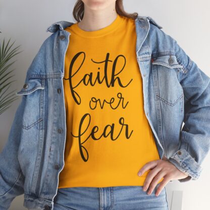 Faith Over Fear T-Shirt – Inspire with Courage - Afbeelding 50