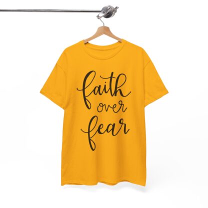 Faith Over Fear T-Shirt – Inspire with Courage - Afbeelding 28