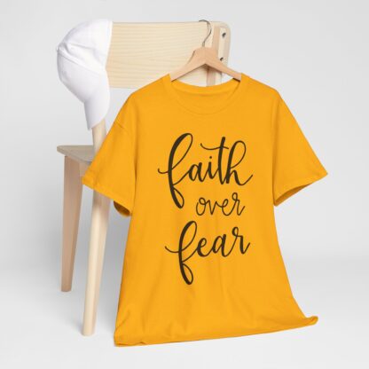 Faith Over Fear T-Shirt – Inspire with Courage - Afbeelding 35