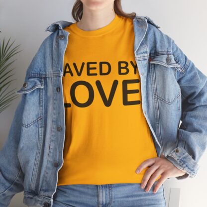 Saved by Love T-Shirt – A Powerful Message of Faith - mulit Color and sizes - Afbeelding 77