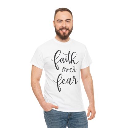 Faith Over Fear T-Shirt – Inspire with Courage - Afbeelding 13