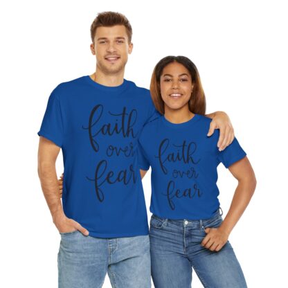 Faith Over Fear T-Shirt – Inspire with Courage - Afbeelding 132