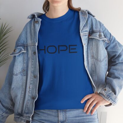 Hope Unisex Tee - Afbeelding 131