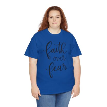 Faith Over Fear T-Shirt – Inspire with Courage - Afbeelding 123