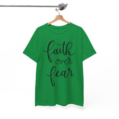 Faith Over Fear T-Shirt – Inspire with Courage - Afbeelding 82