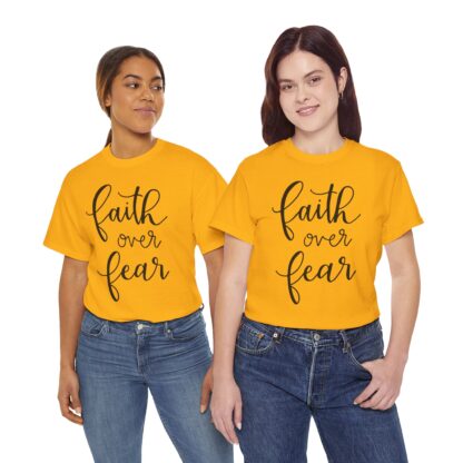 Faith Over Fear T-Shirt – Inspire with Courage - Afbeelding 52