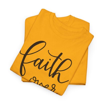 Faith Over Fear T-Shirt – Inspire with Courage - Afbeelding 33